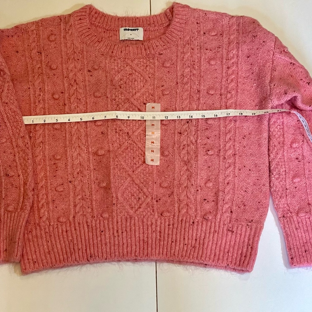 Old Navy Pink Crew Neck Sweater - Picture 3 of 3